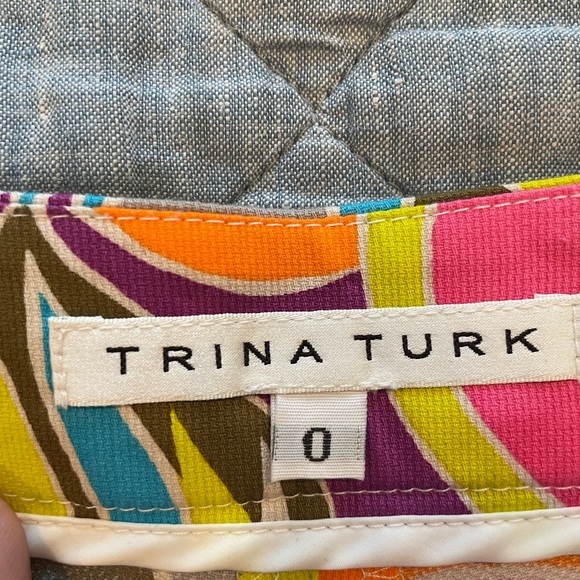 Trina Turk Corbin shorts in good condition. - Picture 3 of 5